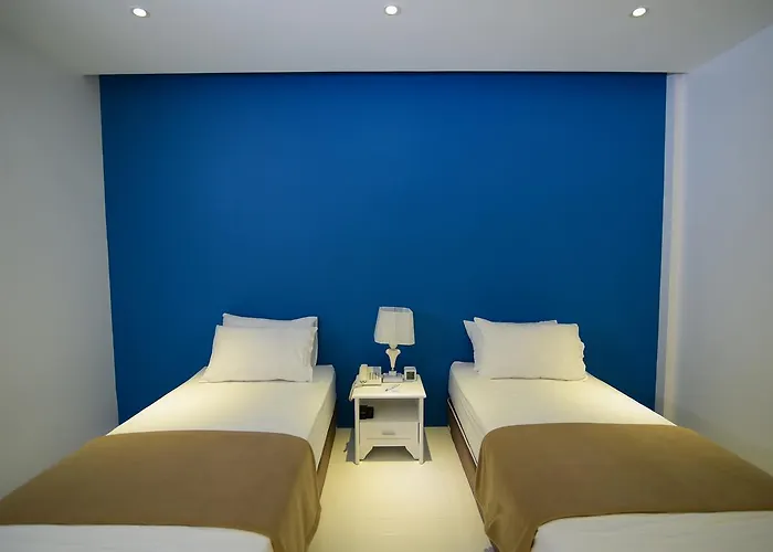 Bleu مانيلا